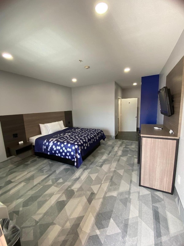 Airway Inn - IAH Airport image 4